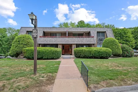 85 Oxbow Dr #C7, Glastonbury, CT 06033