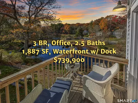 276 Niantic River Rd, Waterford, CT 06385