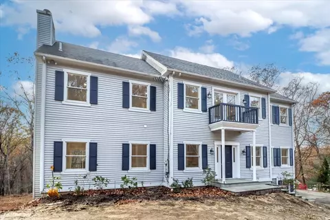 193 Chestnut Ridge Rd, Bethel, CT 06801