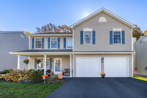43 Taft Pt, Waterbury, CT 06708