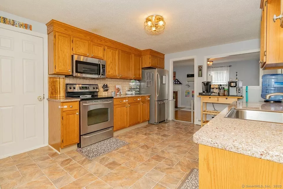 Other - 37 Two Stone Dr, Wethersfield, CT 06109 photo 6 of 11