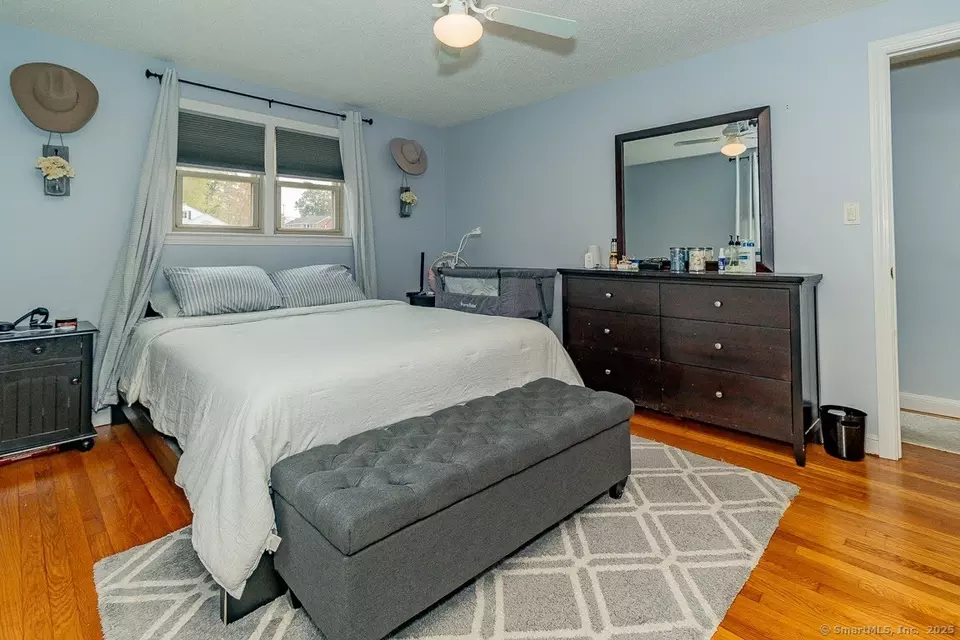 Bedroom - 37 Two Stone Dr, Wethersfield, CT 06109 photo 2 of 5