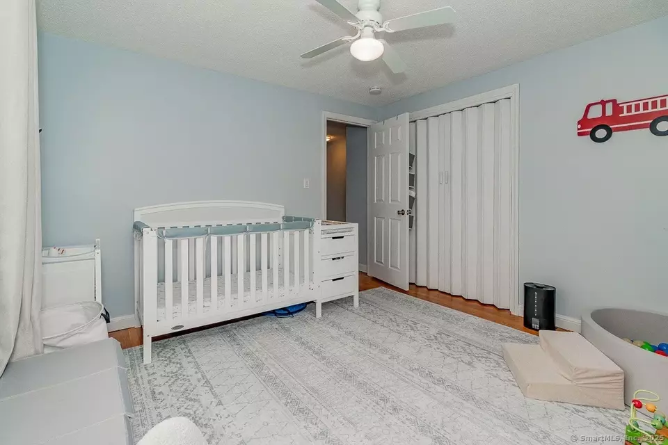 Bedroom - 37 Two Stone Dr, Wethersfield, CT 06109 photo 4 of 5