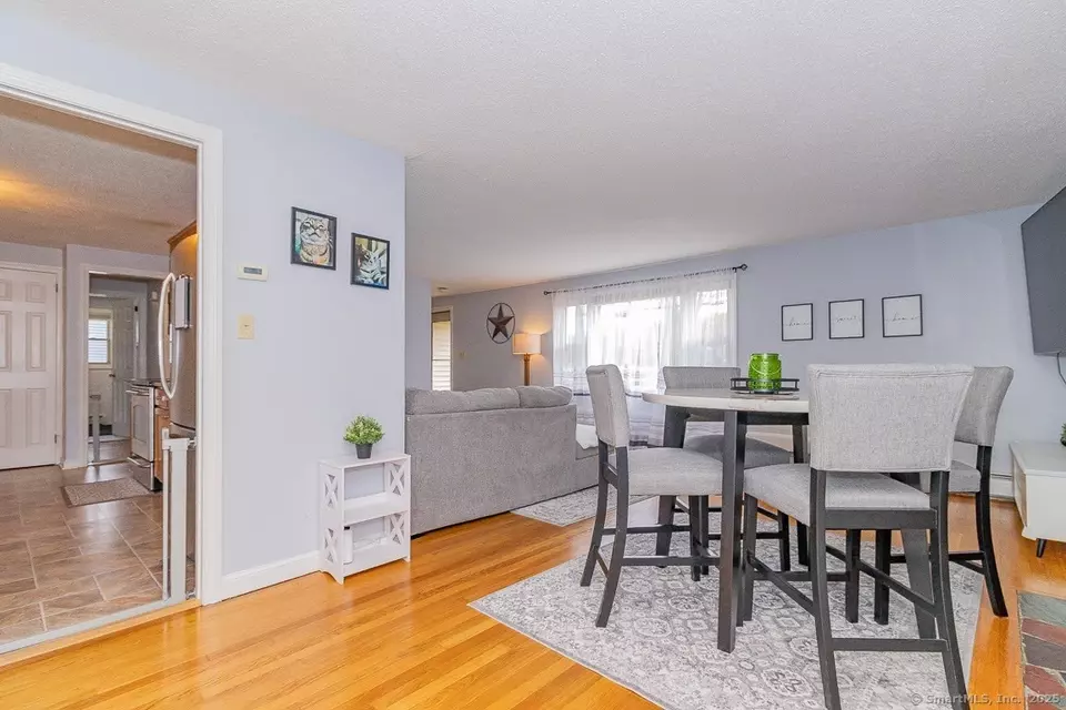 Dining - 37 Two Stone Dr, Wethersfield, CT 06109 photo 1 of 1