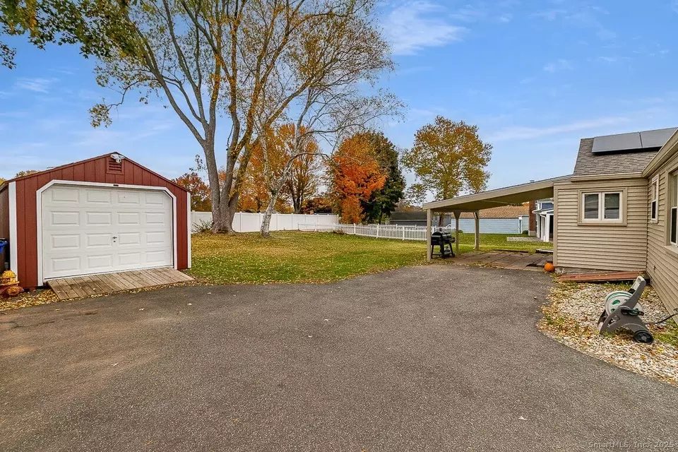 Exterior - 37 Two Stone Dr, Wethersfield, CT 06109 photo 4 of 4