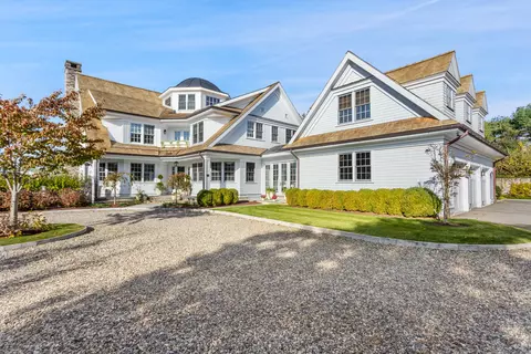 5 Hidden Hill Rd, Westport, CT 06880