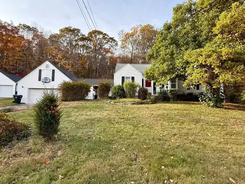 79 Summit Rd, Prospect, CT 06712