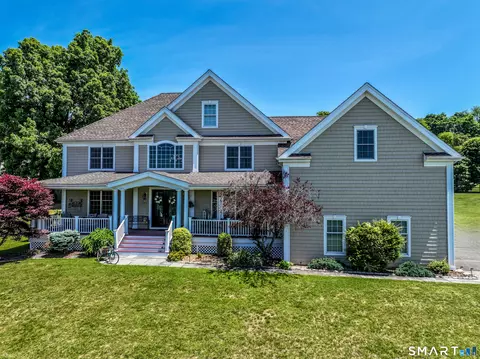 1 Kiara Ct, New Milford, CT 06776