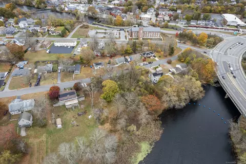 37 Katherine Ave, Killingly, CT 06239 photo 14
