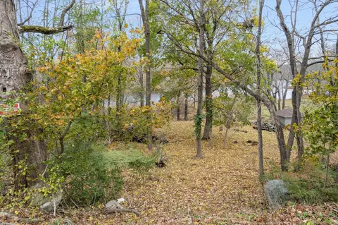 37 Katherine Ave, Killingly, CT 06239 photo 3