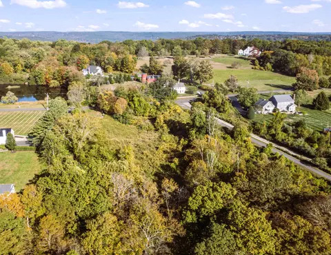View/Area - 40 Great Ring Rd, Sandy Hook, CT 06482 photo 3 of 3
