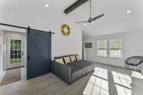 Living - 40 Great Ring Rd, Sandy Hook, CT 06482 photo 4 of 4