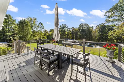 Exterior - 40 Great Ring Rd, Sandy Hook, CT 06482 photo 4 of 9