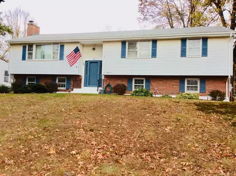 381 Chamberlain Hwy, Berlin, CT 06037