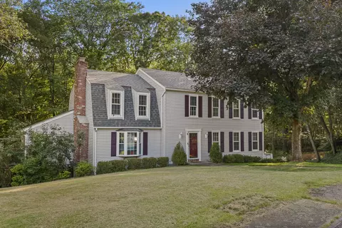 9 Allen Ct, Norwalk, CT 06851