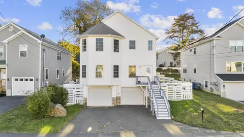 39 Infield St, Bridgeport, CT 06606