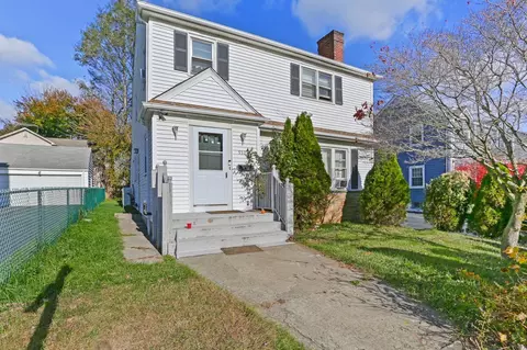 932 Thorme St, Bridgeport, CT 06606