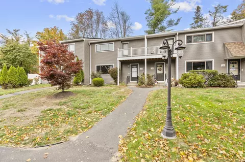 37 Orangewood W #37, Derby, CT 06418