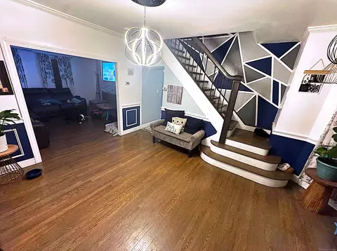 Entry Way - 112 Lincoln St, New Britain, CT 06052 photo 1 of 3