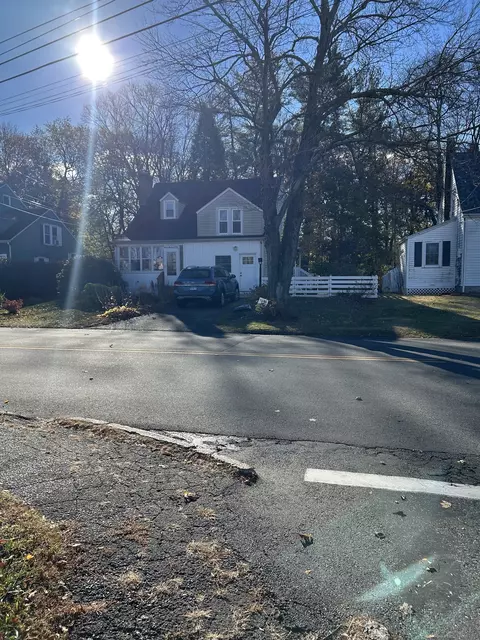 301 Wall St, Meriden, CT 06450