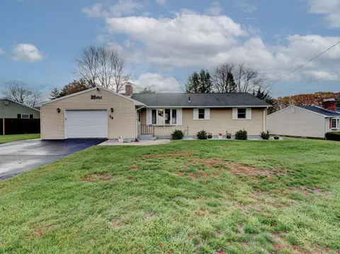 34 Naomi Dr, East Hartford, CT 06118