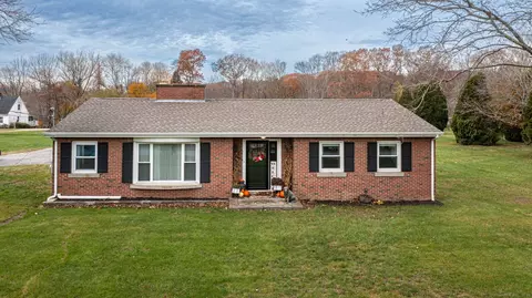 47 Mcclimon Rd, Preston, CT 06365