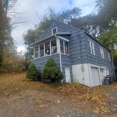 16 Wood Ct, Terryville, CT 06786