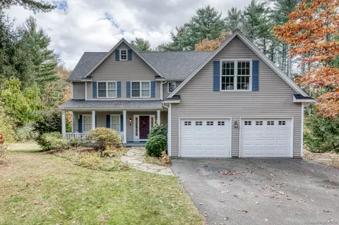 31 Adeline Pl, Mansfield, CT 06250