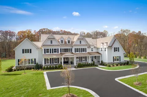 928 West Rd, New Canaan, CT 06840