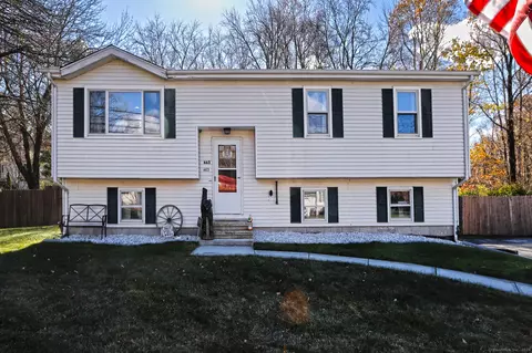 463 Mulberry St, Naugatuck, CT 06770