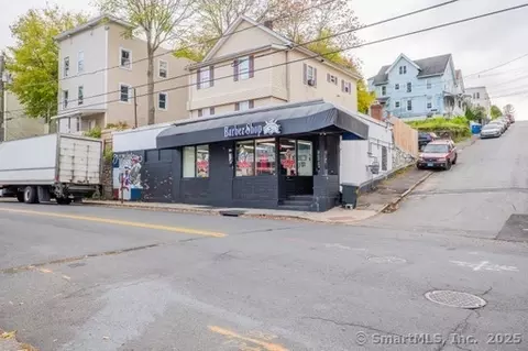 318 Congress Ave, Waterbury, CT 06708