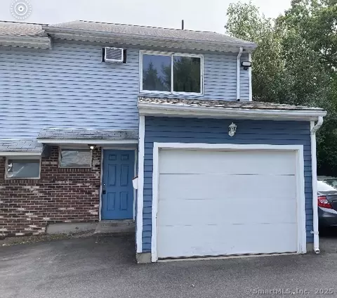 38 Shirley St #5, Waterbury, CT 06708