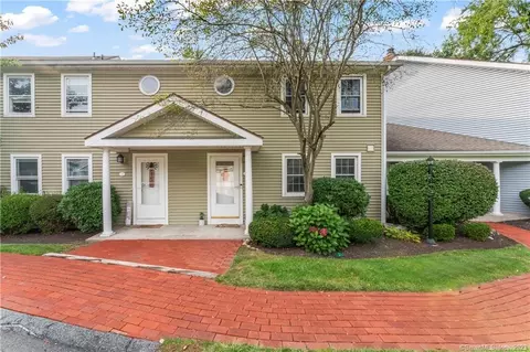 1 E Hayestown Rd #47, Danbury, CT 06811