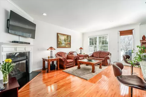 80 Tucker St #80, Danbury, CT 06810