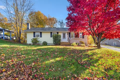 7 Goldmine Rd, New Milford, CT 06776
