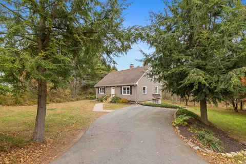 10 Shingle Mill Rd, Salem, CT 06420