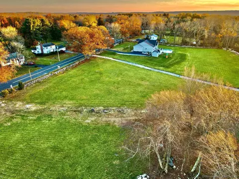 380 Scotland Rd, Norwich, CT 06360