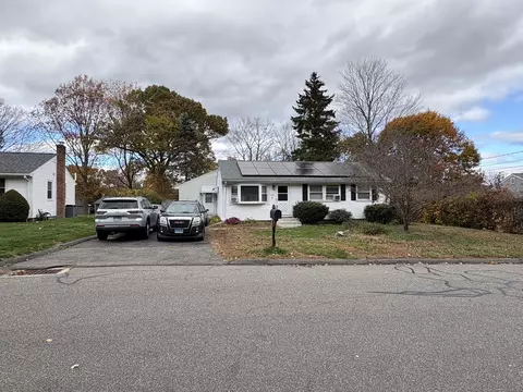 198 Mildred Rd, Meriden, CT 06450
