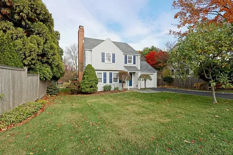 100 Overhill Rd, Fairfield, CT 06824