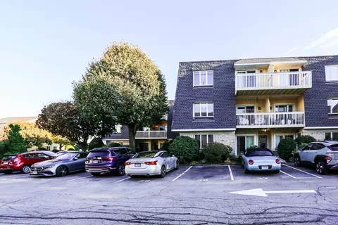 61 Seaview Ave #51, Stamford, CT 06902