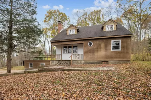 109 Barnes Hill Rd, Burlington, CT 06013