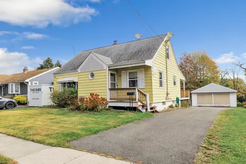 210 Wiklund Ave, Stratford, CT 06614