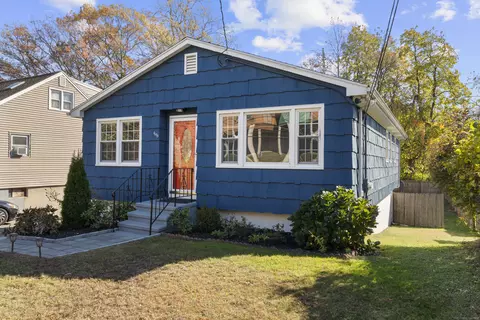 1675 Old Town Rd, Bridgeport, CT 06606