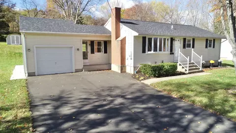 163 Basswood Dr, Middletown, CT 06457