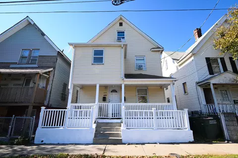 277 Helen St, Bridgeport, CT 06608