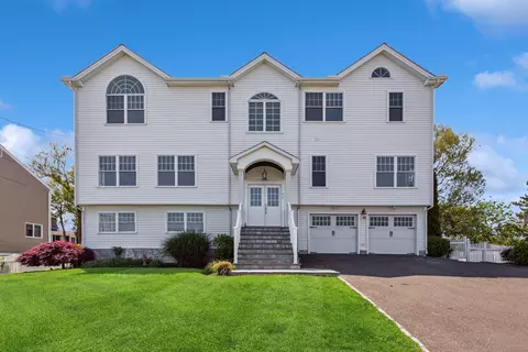 Exterior - 35 Fifth Ave, Stratford, CT 06615 photo 2 of 8