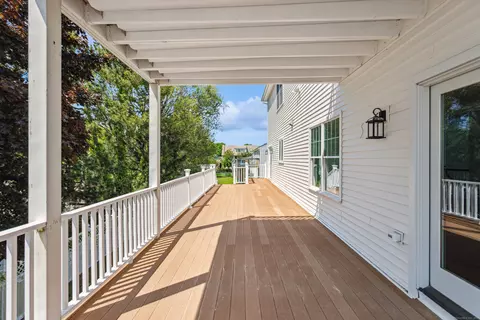 Exterior - 35 Fifth Ave, Stratford, CT 06615 photo 5 of 8