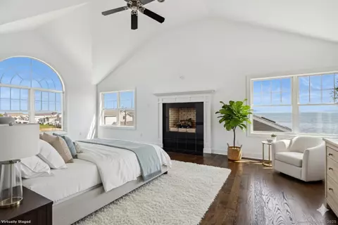 Bedroom - 35 Fifth Ave, Stratford, CT 06615 photo 1 of 4
