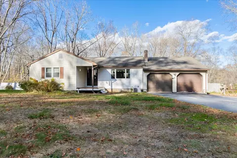 61 Town Farm Rd, Ledyard, CT 06339