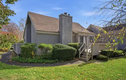 375 Piute Ln #B, Stratford, CT 06614